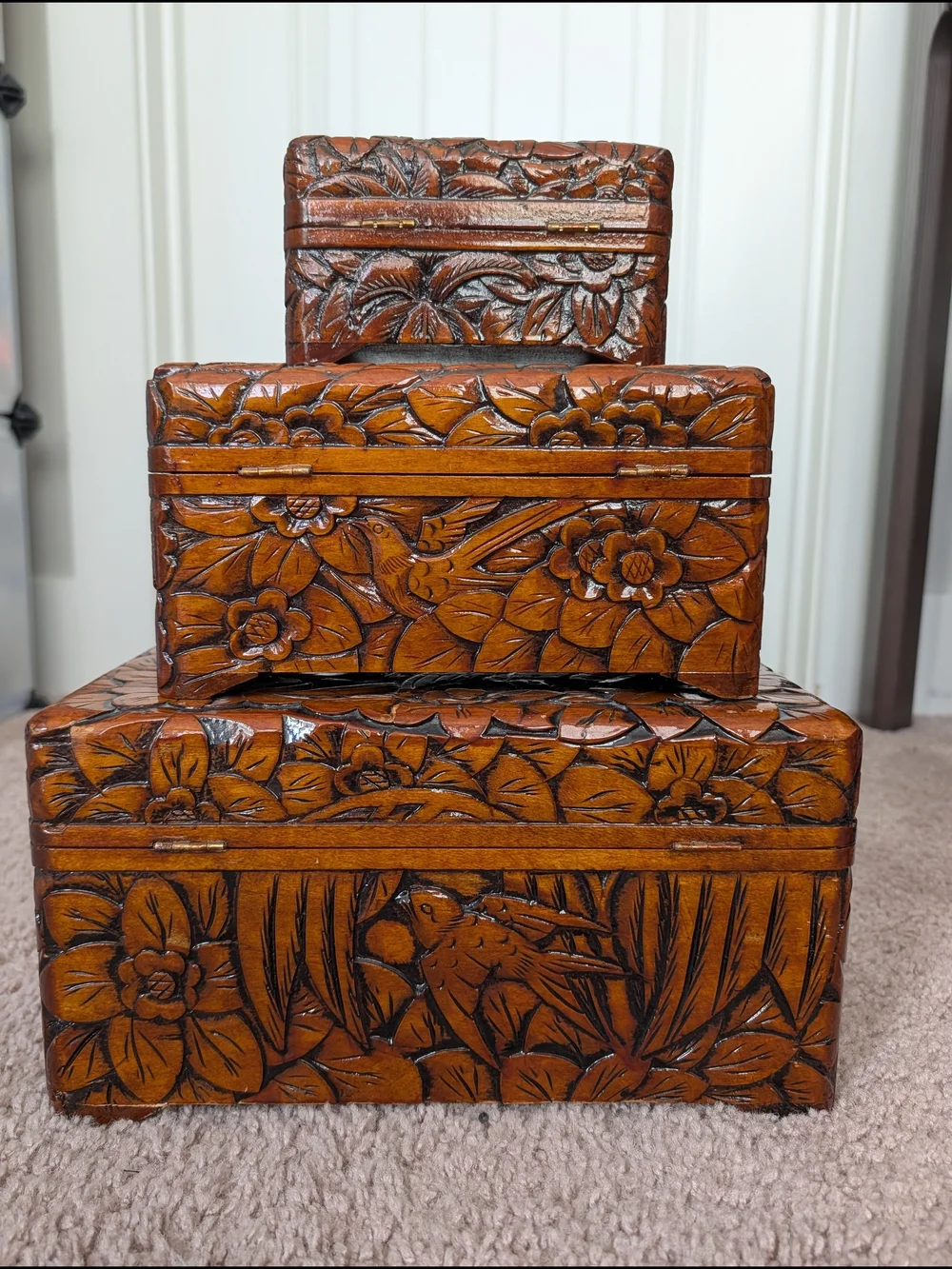 3 Vintage Hand Carved Brown Chinese Bird Camphor Wooden Floral Trinket Boxes